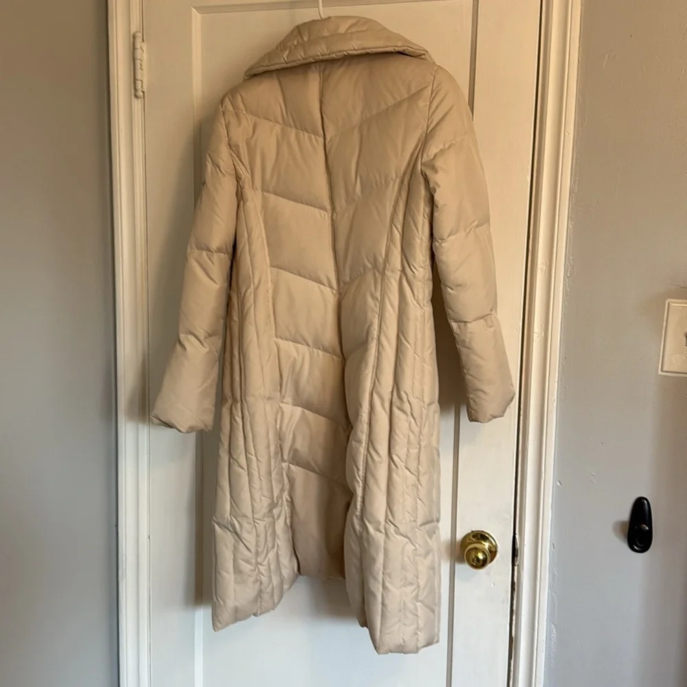 Michael Kors puffer parka coat, size small - Picture 4 of 5
